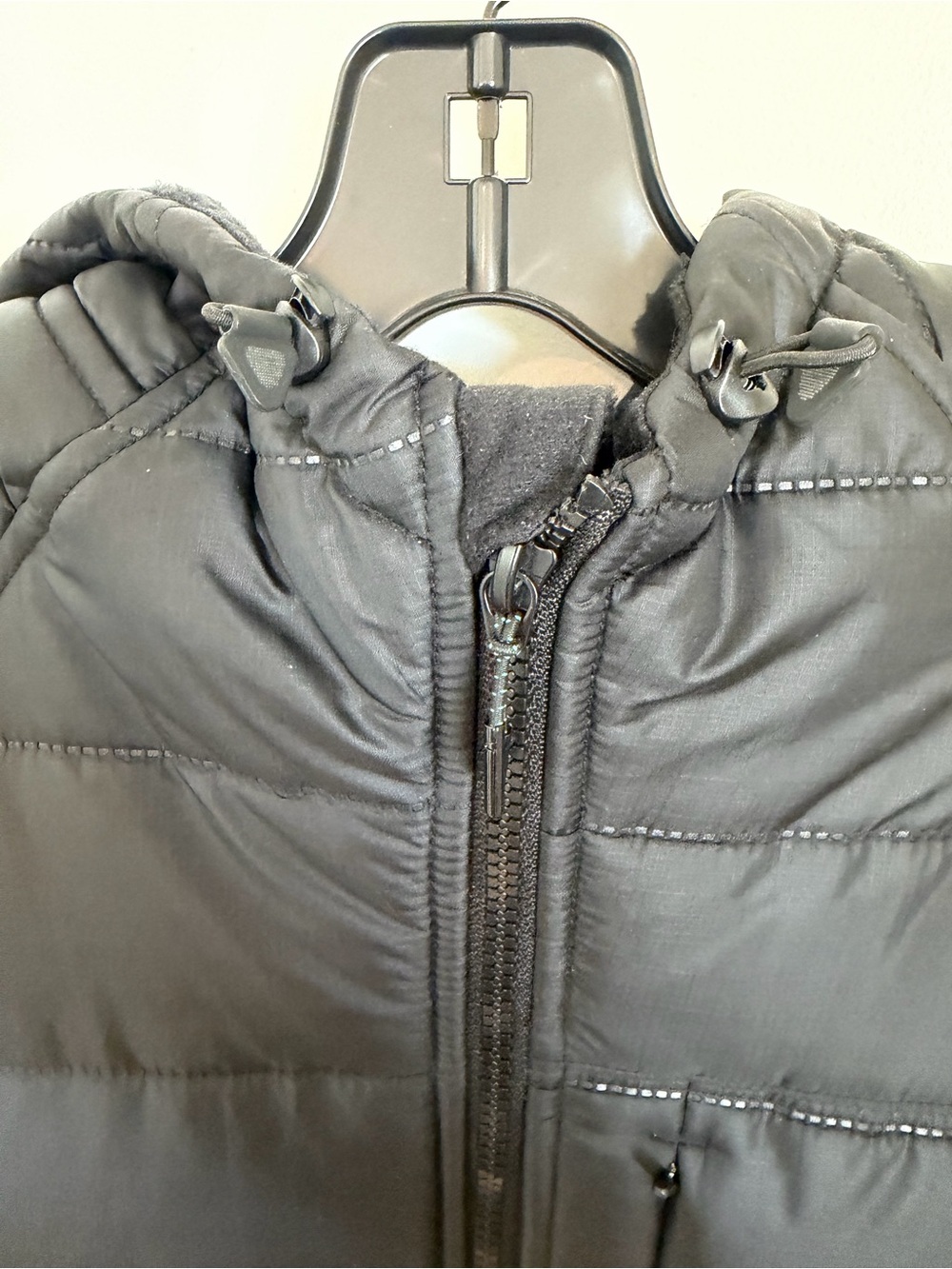 Hurley Black Quilted Hooded Puffer Jacket - Picture 5 of 13